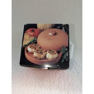 1993‎ Boston Warehouse Terra Cotta Original Garlic Baker 4 Bulb Capacity